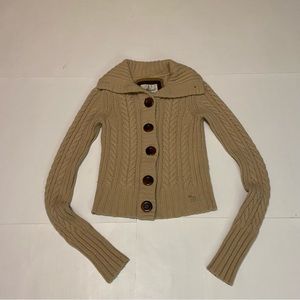 12 ⭐️Abercrombie & Fitch long sleeve tan button down sweater. Size medium